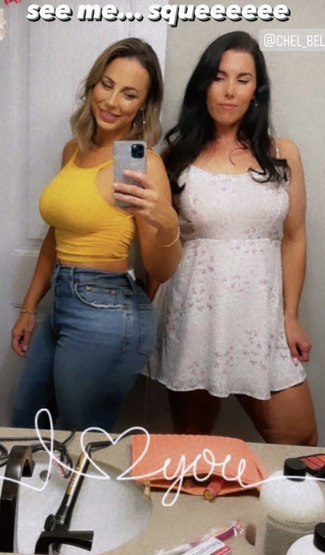 Click to view full size Texas TikTok milf Robyn Fields