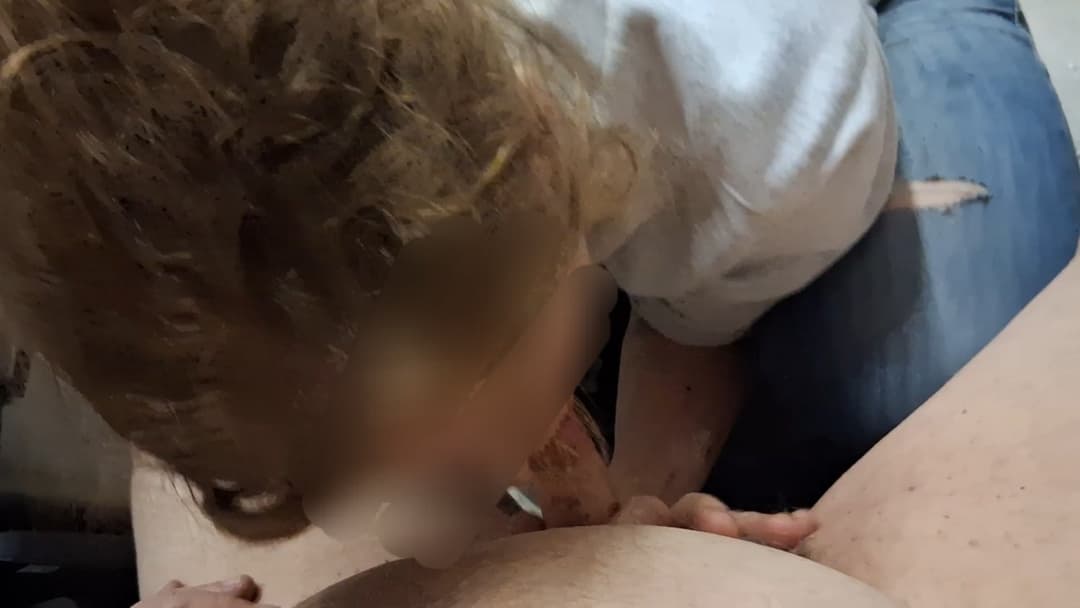 Amateur . Italian - red girl BJ