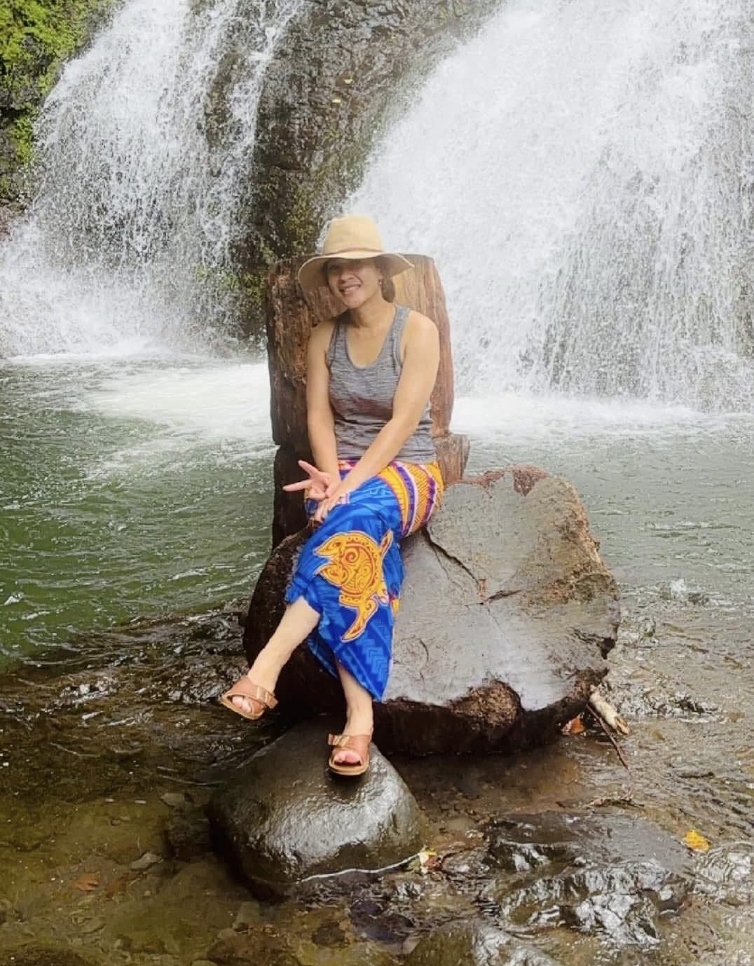 Husband shares his wife Randa nudes