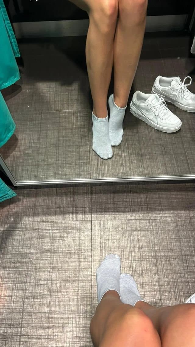 Click to view full size Ankle socks