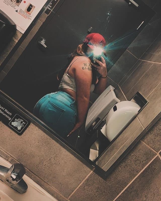 Redhead milf (post her pregnant in an earlier post)