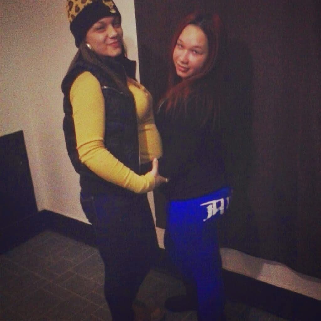 Some pic of a sister that needs some cum in her badly hmu