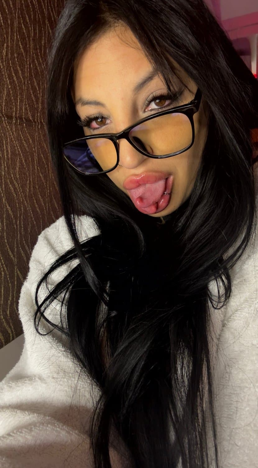 I’ll make you cum without even using my hands