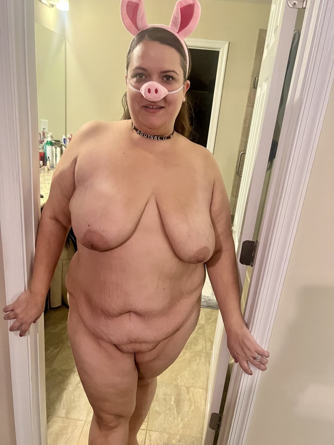 Webslut Whitney for public inspection ?????