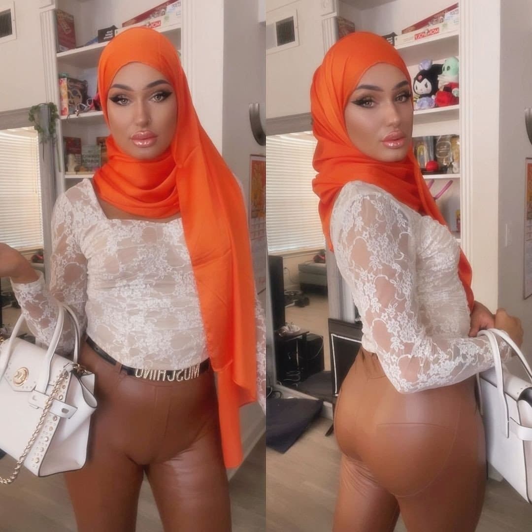 Arab hijab milf ??