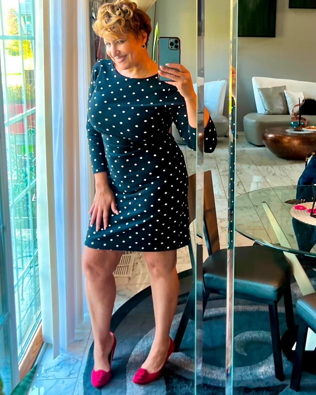 Thick Gilf flight attendant 3