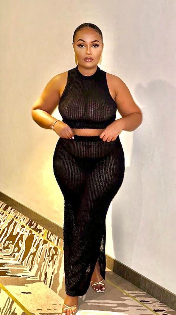 Fat Ebony whore can’t stop exposing her nipples & her fat black ass