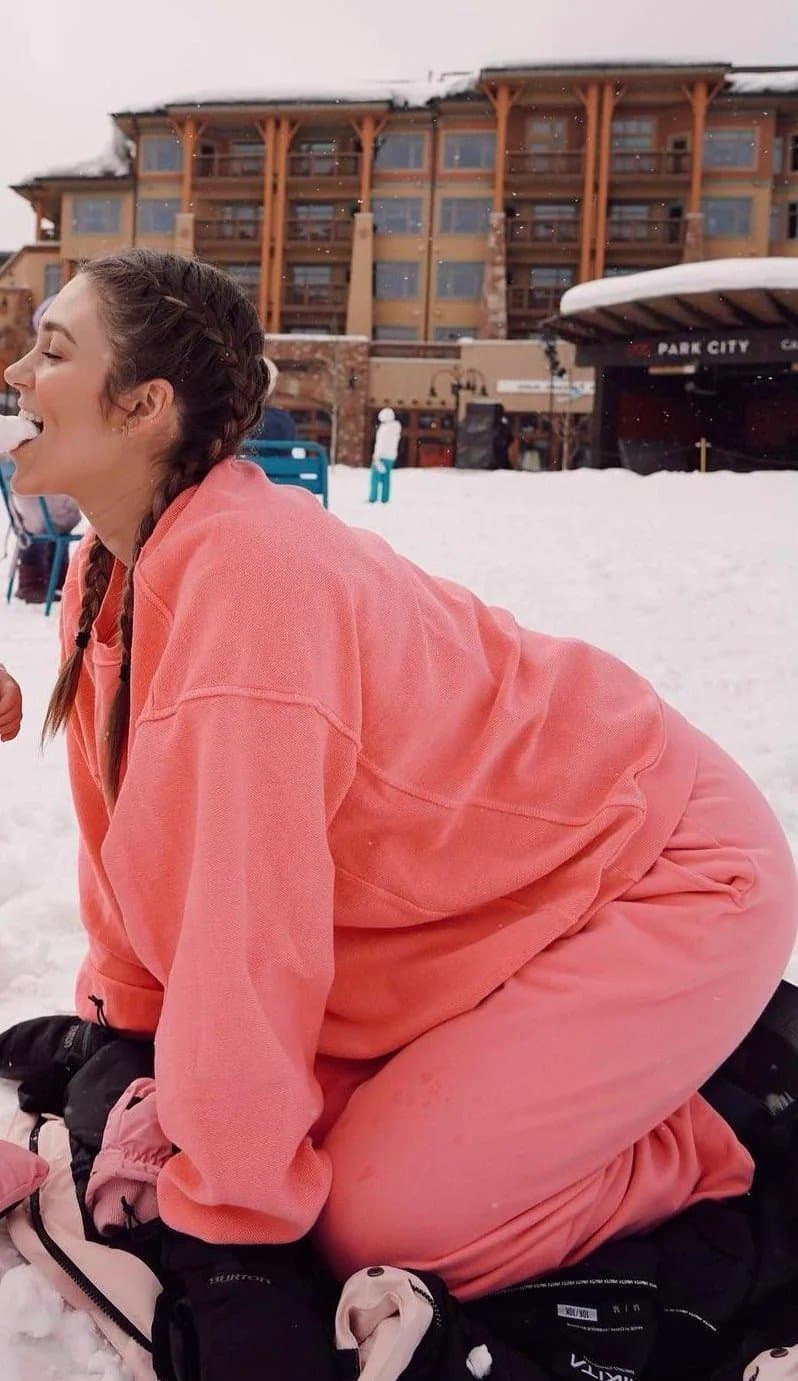 Christian slut Sadie Robertson is a sexy milf who loves creampies.  She is working to get a mom bod.