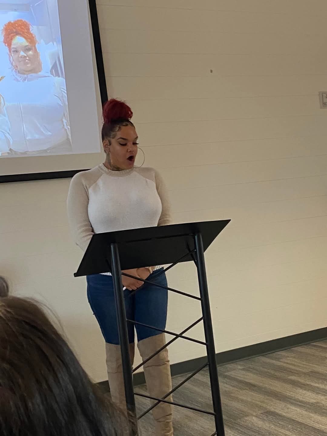 Click to view full size Big Titty Bitch From Louisiana Sell Pussy in Nashville (She Do BBJ With CIM) She Did Prison Time