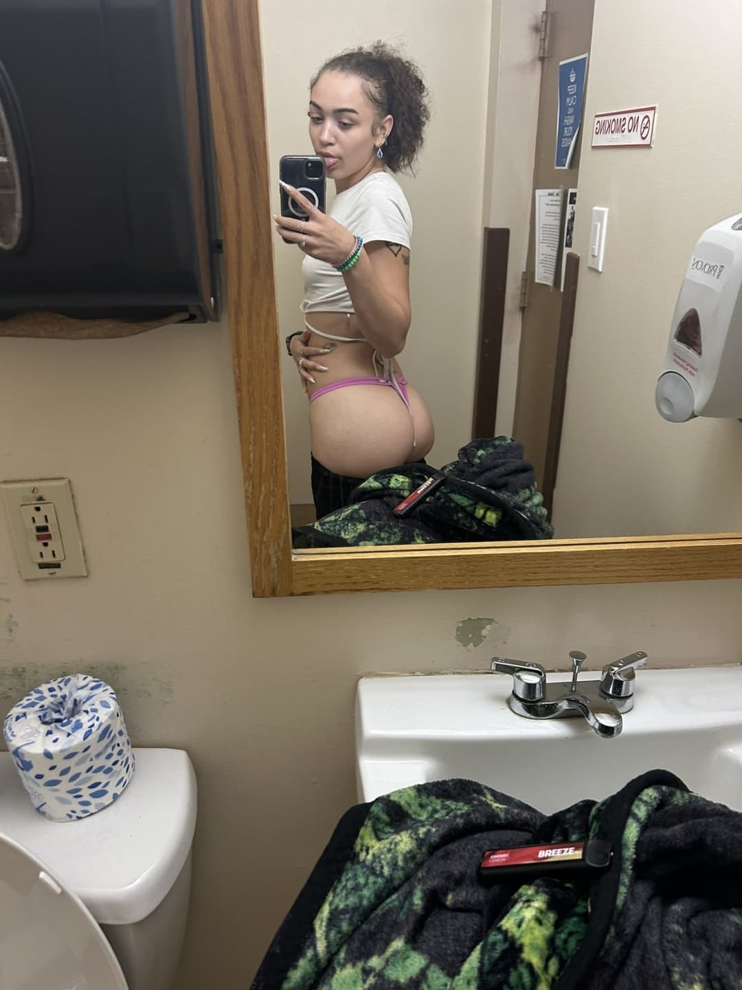 Now she shows uncle that ass whenever I ask