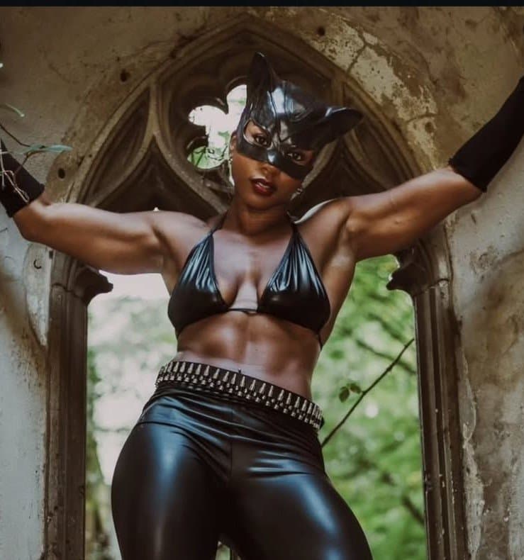 Catwoman Cosplay hot?