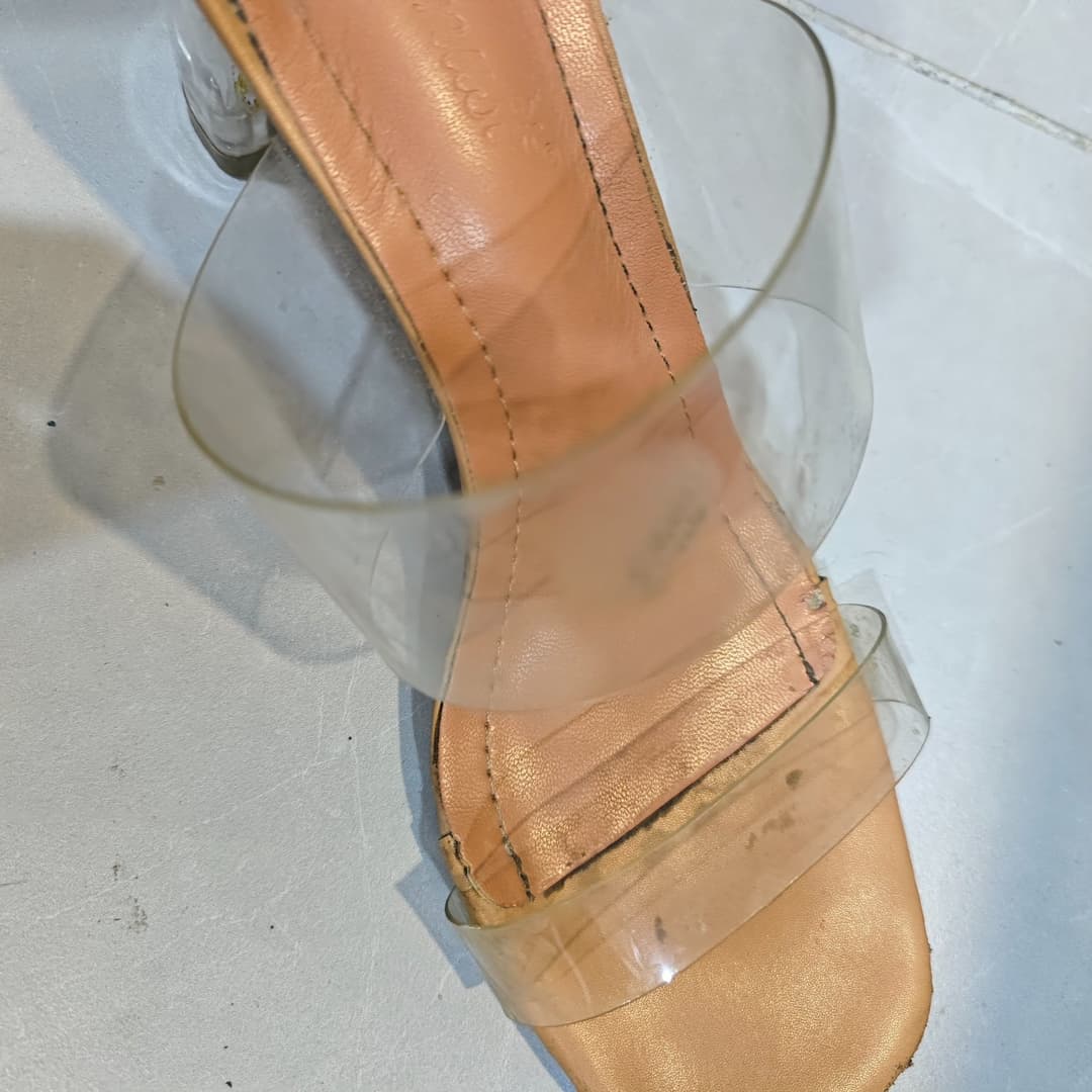 Asian shoes / feet & cum 3