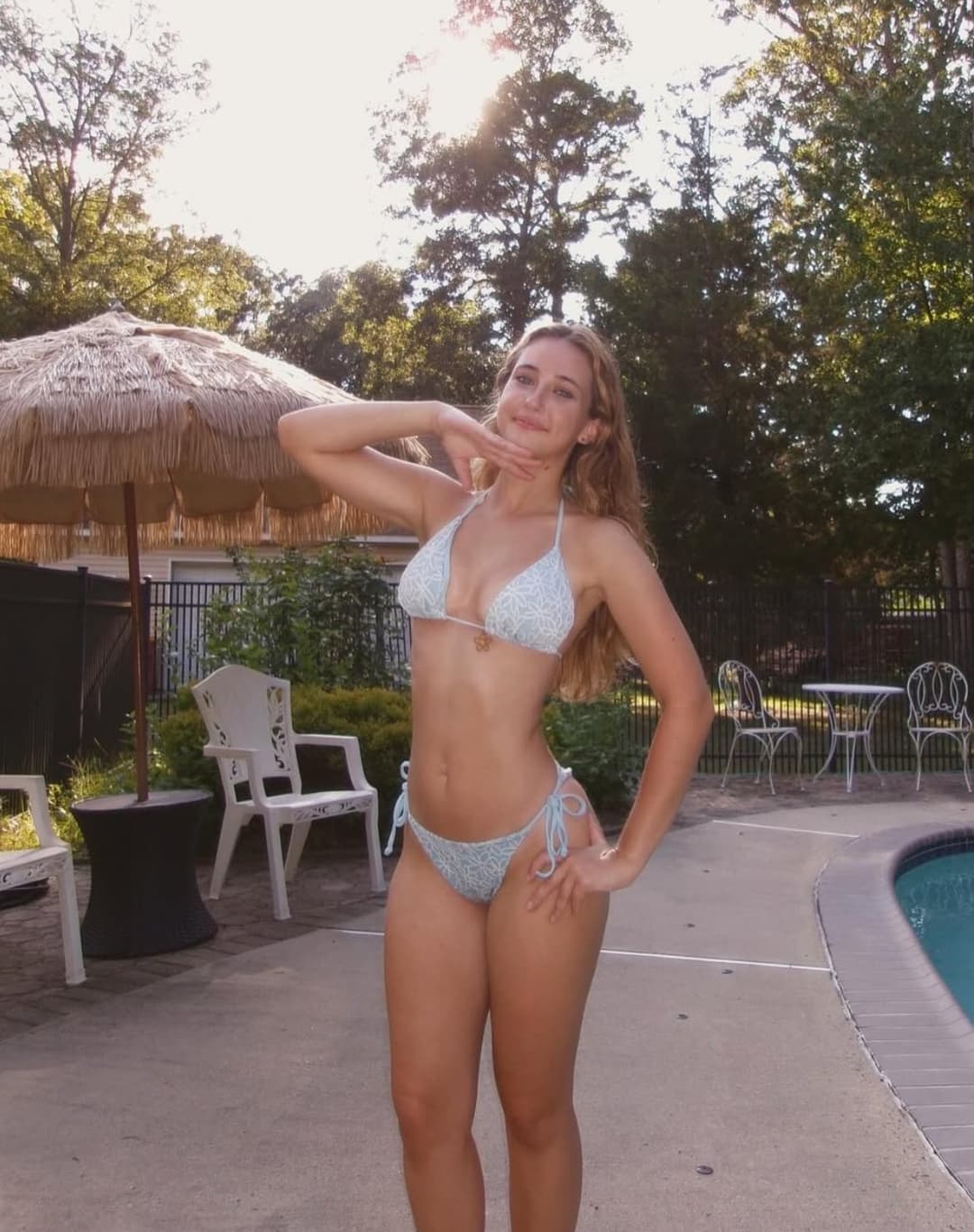 Delaware slut wanted me to post her sfw pics to see if anyone liked her