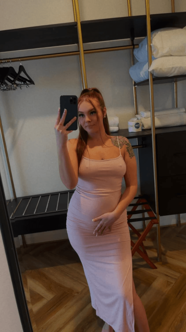 Click to view full size Need to be a dumb depraved leaky mess for your irl nn feet bikini heels kik goonergone2