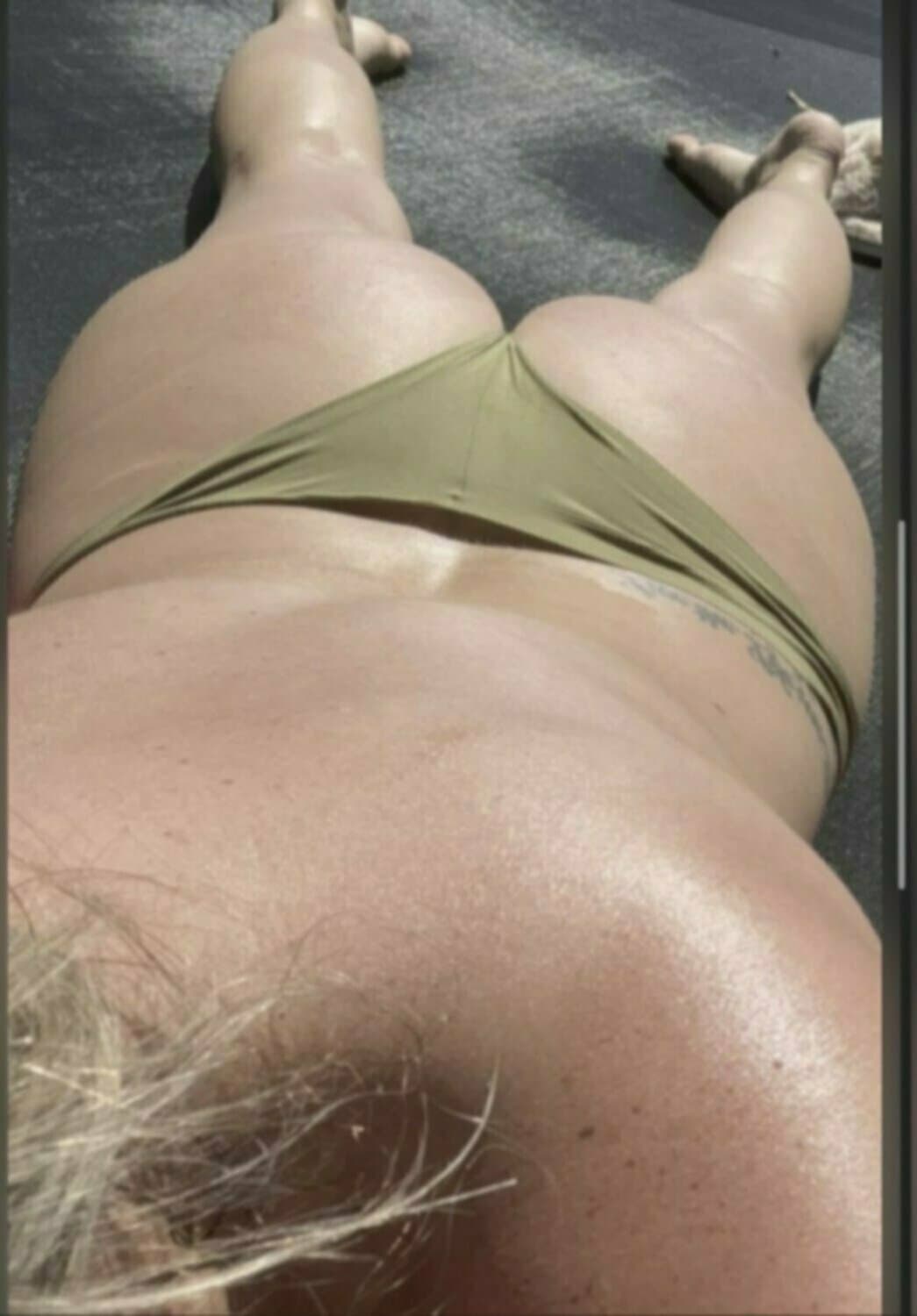 faceless slut Nat from chatpic 26yo