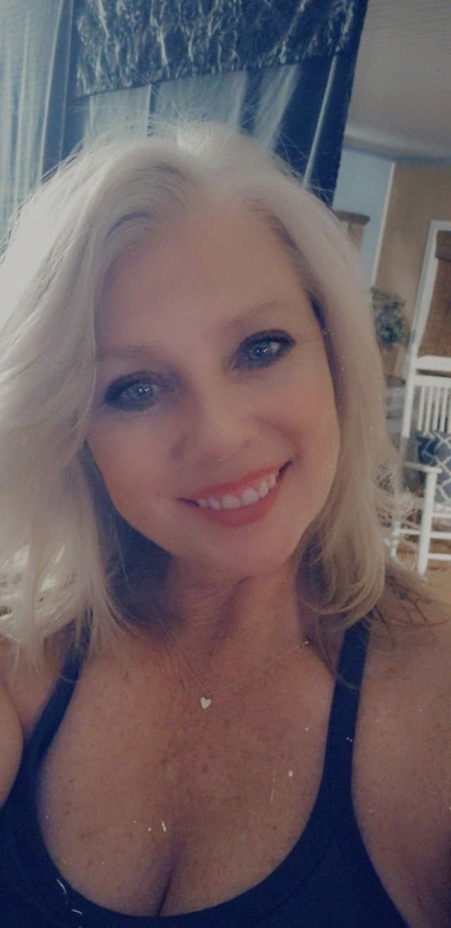 Pulling my Big Tits Out At my Desk Broadway Dentistry naked pics of Christine