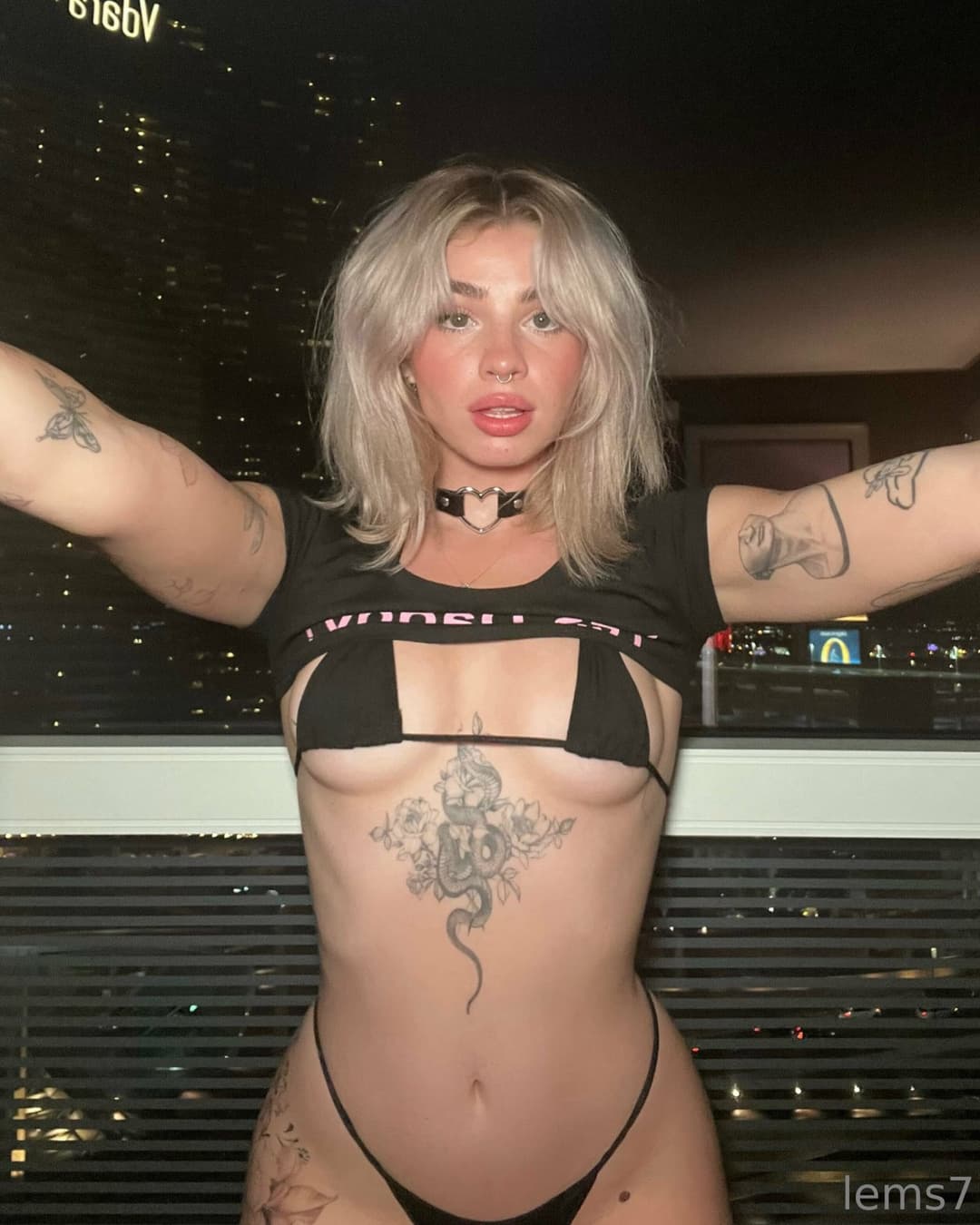 UNKNOWN (̴D̴̴M̴ ̴F̴̴O̴̴R̴ ̴M̴̴O̴̴R̴̴E̴)