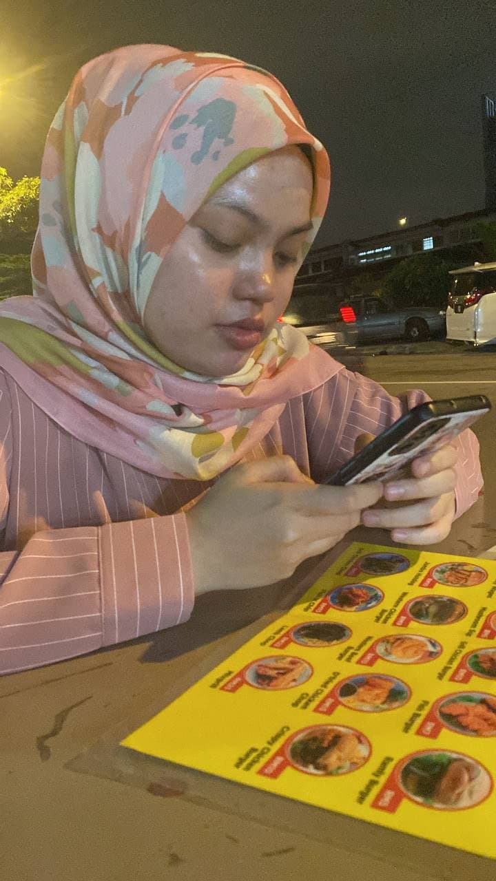 Aziana leak(awek melayu)