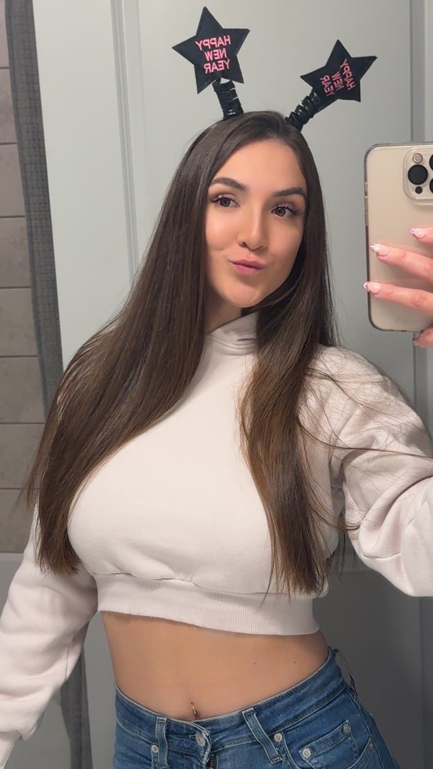 My pussy was made for deep pounding Daddy