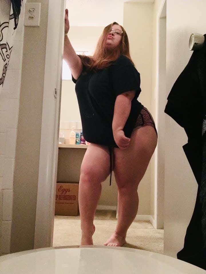 BIG THICK BIG BOOTY ASS PAWG