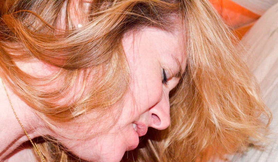 Little cheating ho gets filmed.