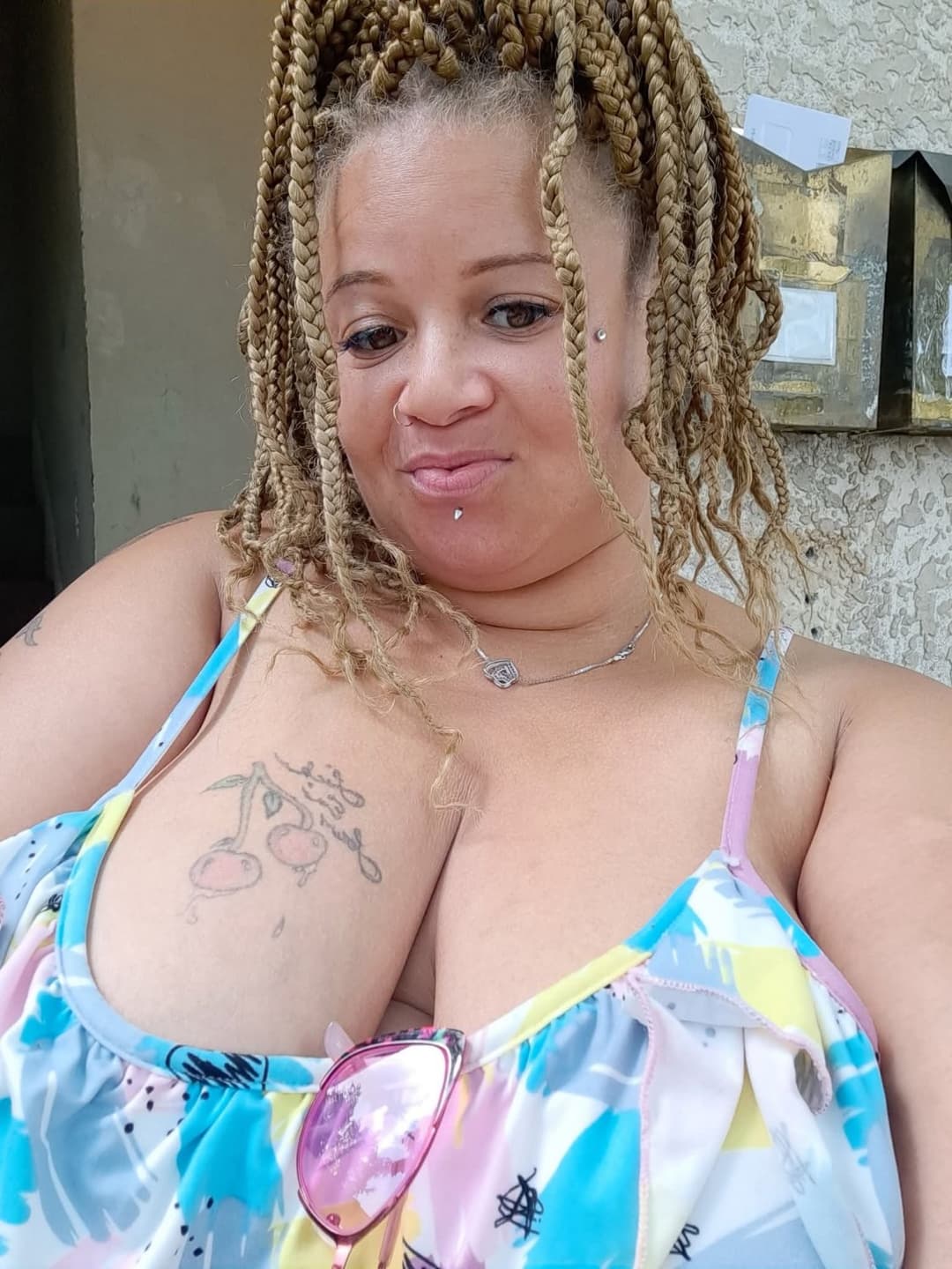 BEAUTIFUL SEXY HUGE THICK REDBONE GRANNY MATURE BIG HUGE THICK SSBBW BBW ASS GOONER MATERIAL