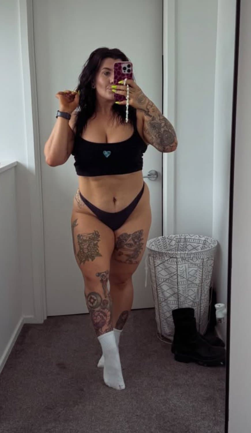 Fit slut from New Zealand