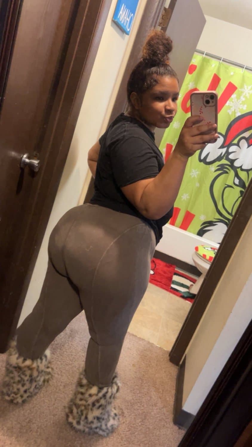 JUICY THICK BIG ASSES LATINA EBONY BBW SSBBW