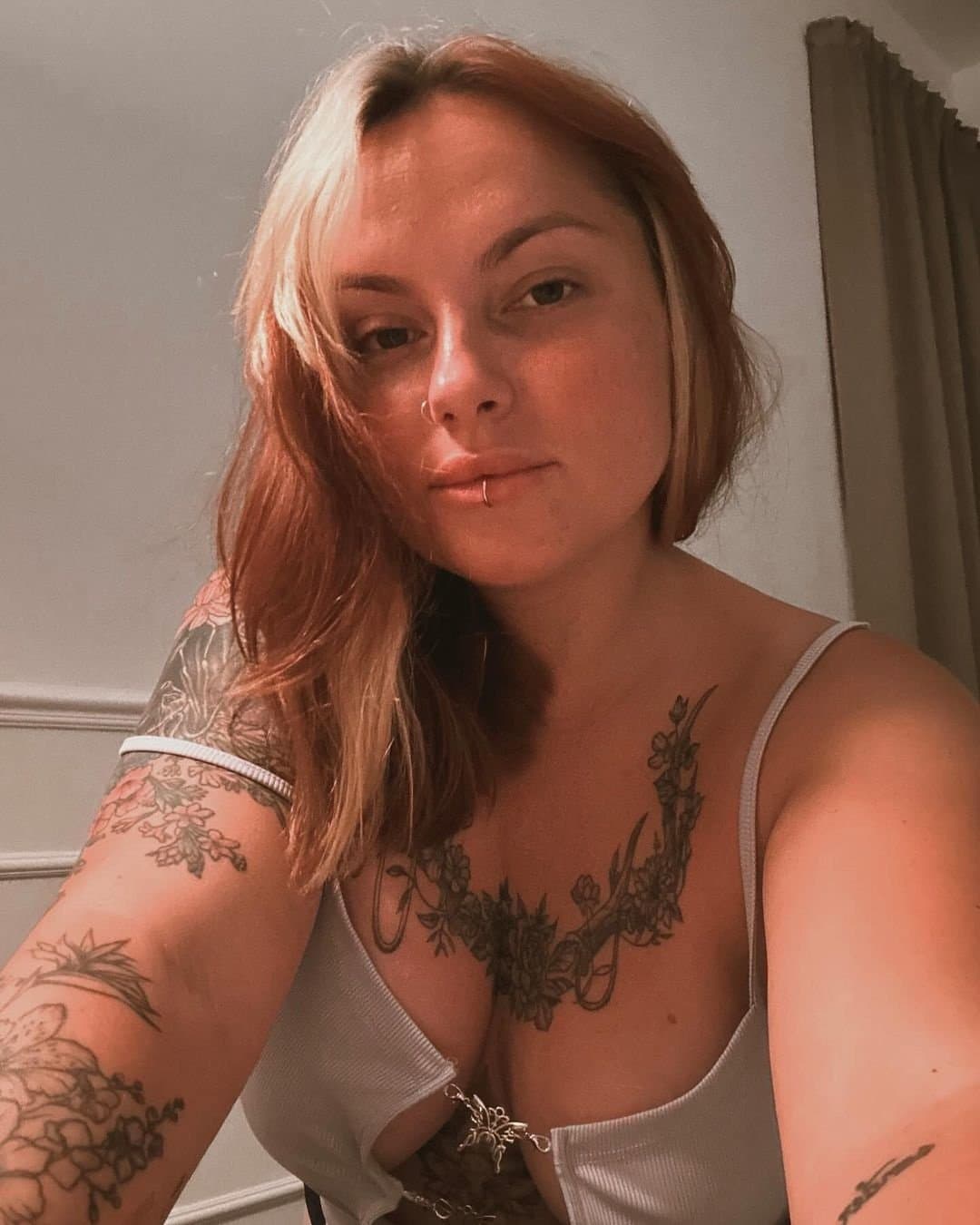 Webslut English teacher Sasha Kuzmić