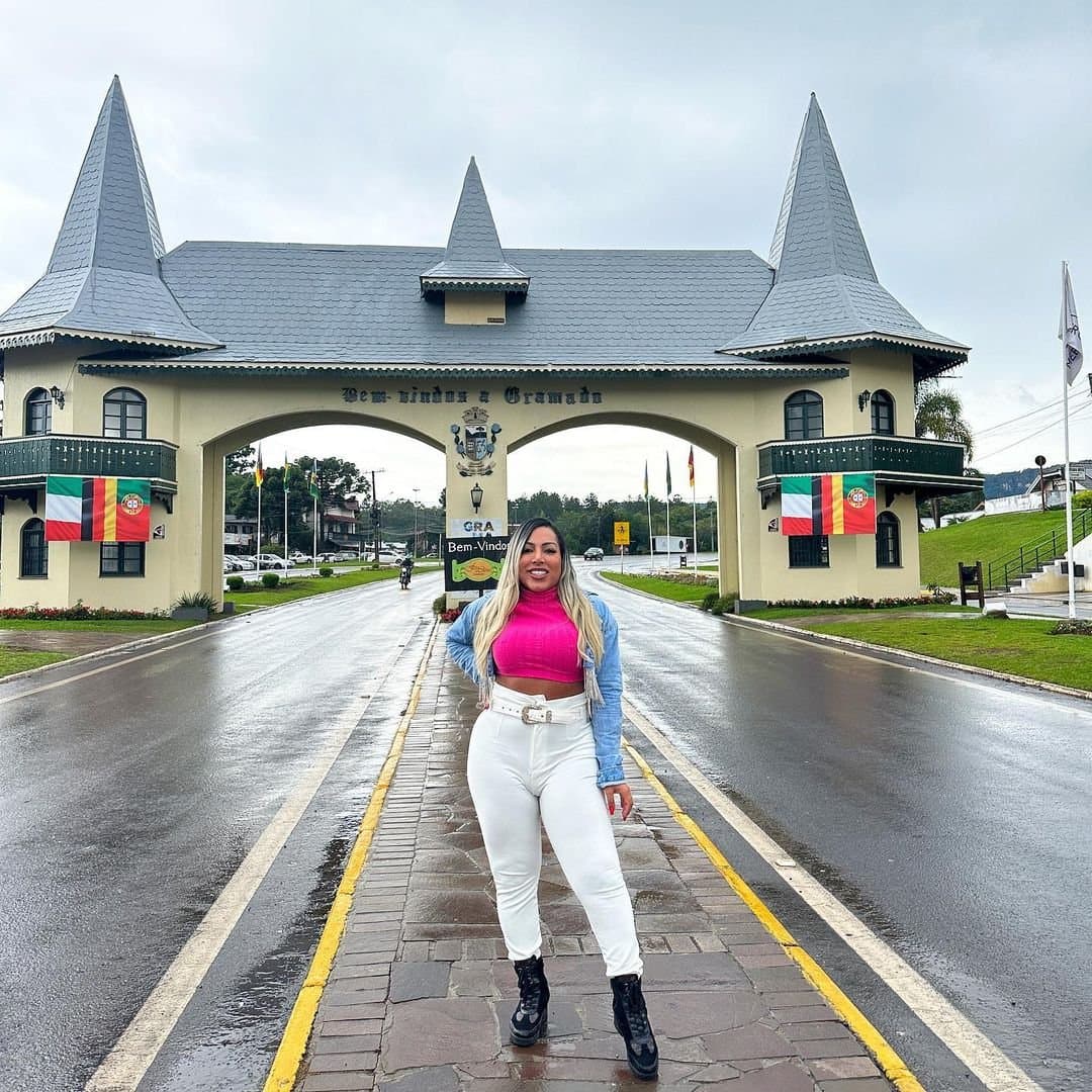 Click to view full size Aylla Gattina Trans Gostosa Pra Caralho