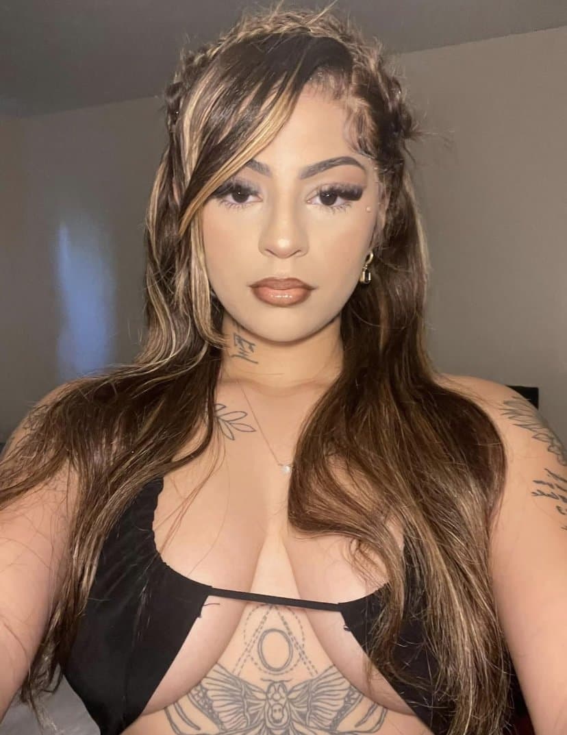 Young milf Aaliyah wants your cum