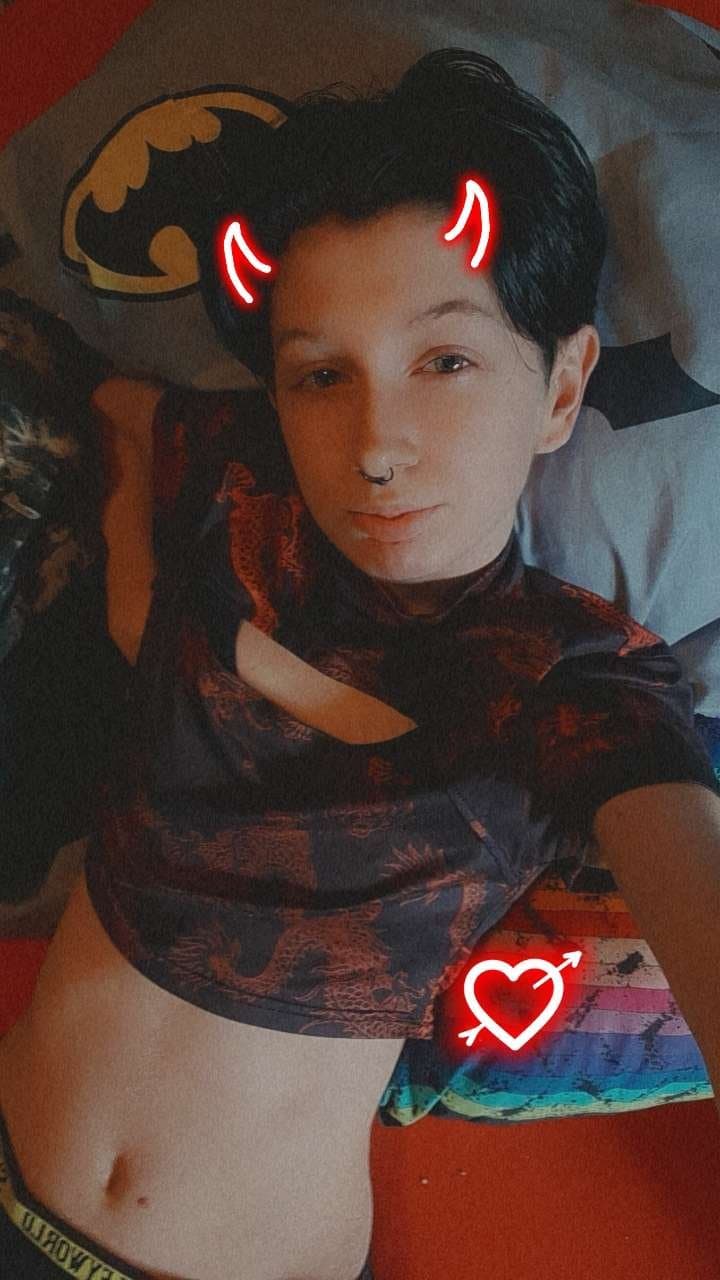 Lennox Dean Günther Twink Webslut