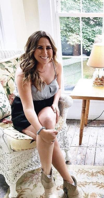 Bossier Louisiana women Anyone recognize them msg me on telegram Cobbsshadow to talk more about them