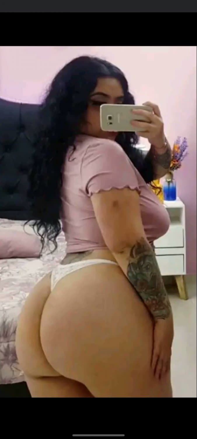 Luisa Fernanda lya_evans444"eva_wrigth puta colombiana hace stream en chaturbate y el marido ni sabe