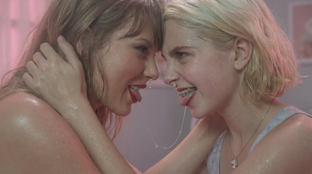 AI Celebs: BEATDOWN Stage. 1 – (Starring Taylor Swift, Kendall Jenner, Mckenna Grace) Pics + Snippet