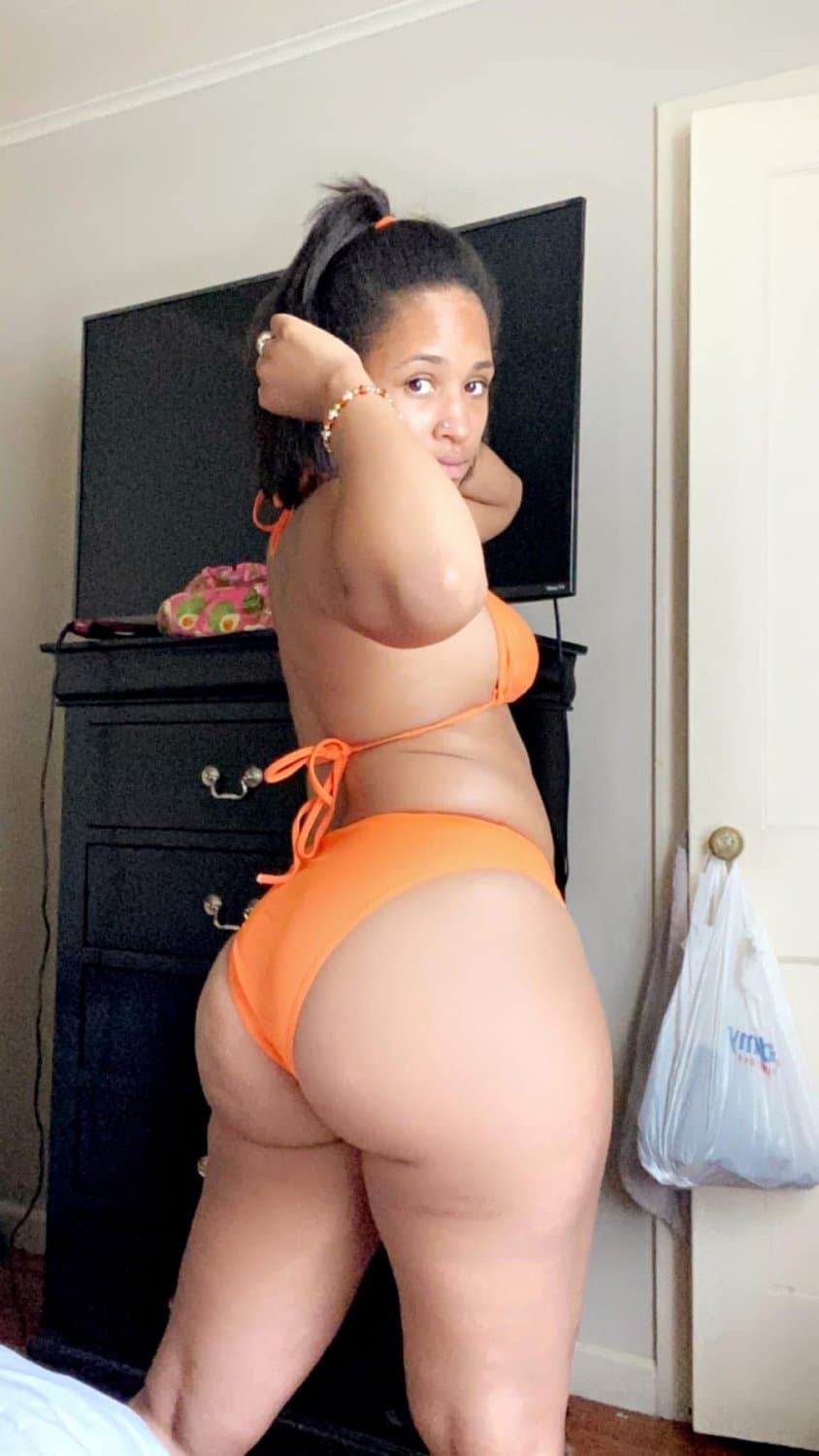 This hoe ass is so perfect!