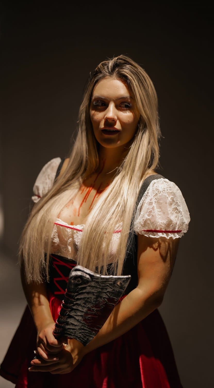 Bad girls make the best horror stories ?