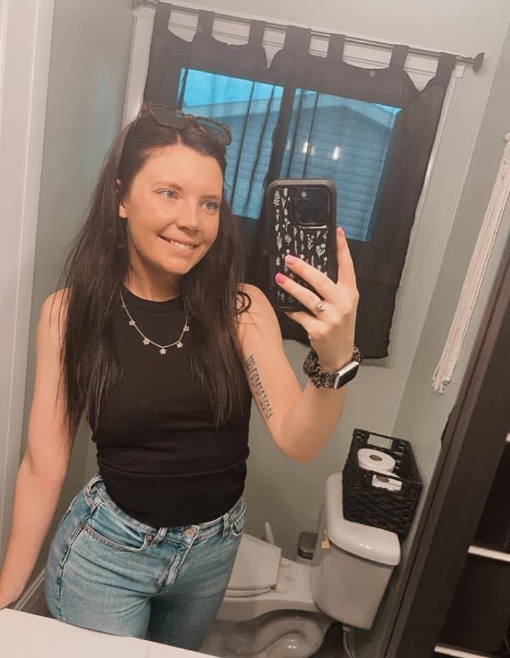 Iced out slut ex is horny 24/7 ready to be a slut