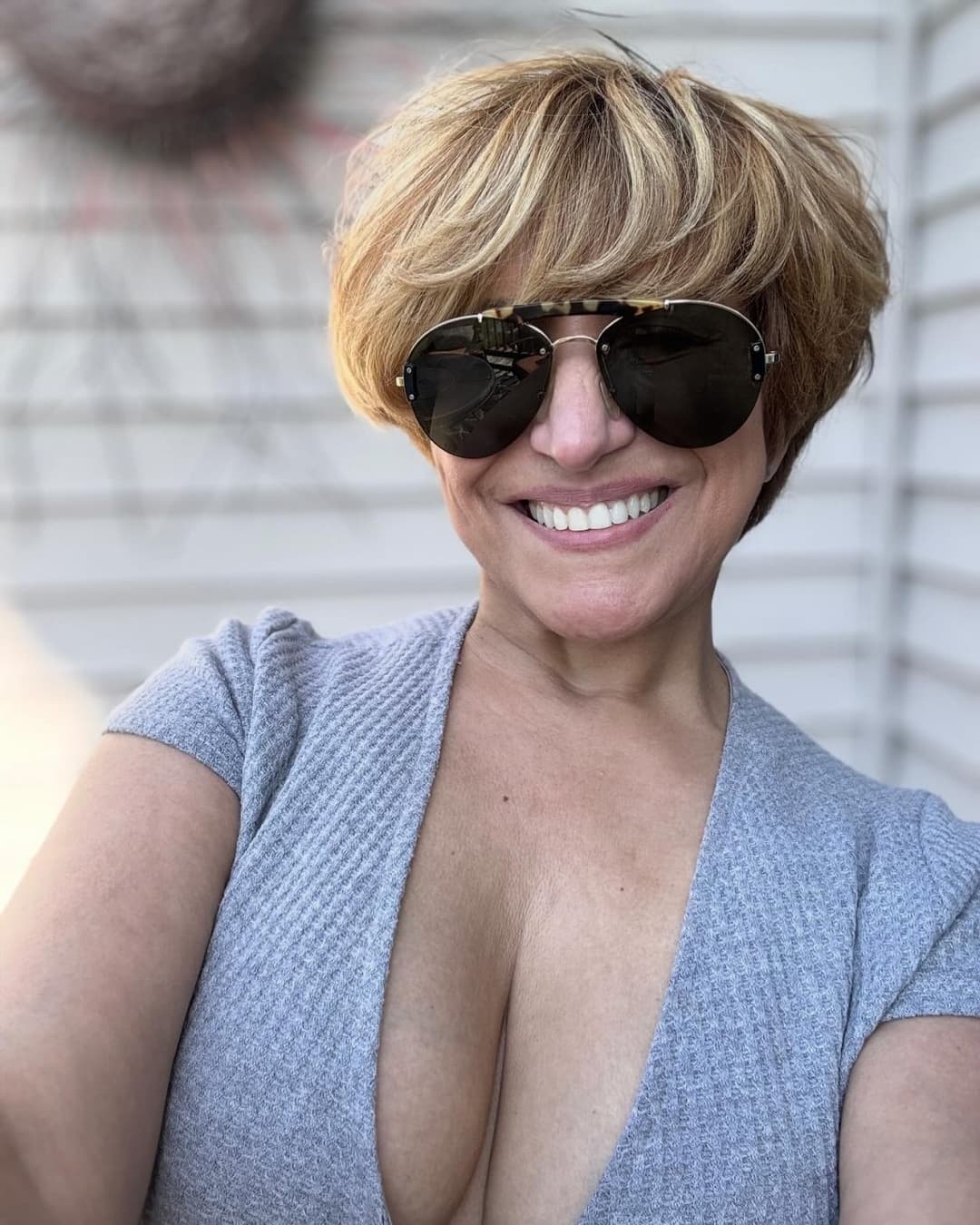 Thick Gilf flight attendant 3