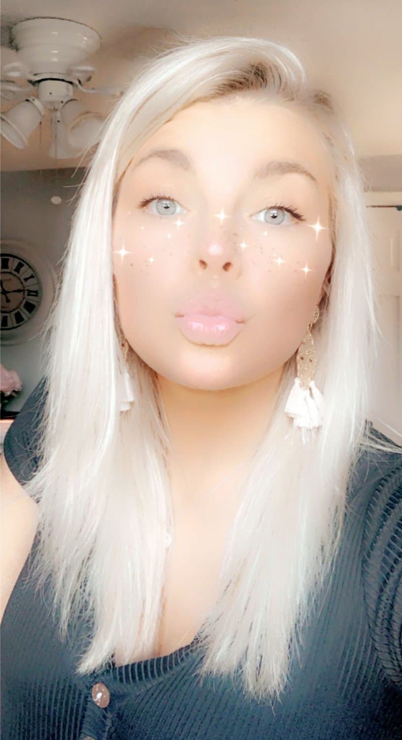 Click to view full size Blonde College Babe