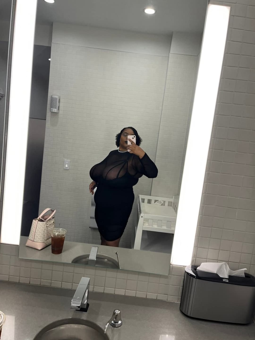 Redbone Ebony Auntie Them Titties Amazing Af My God I Would Not Pull Out 133