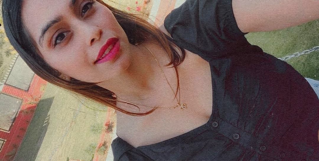 Beautiful punjabi busty babe leaked collection ??? hottest sardarni Muskan kaur randi