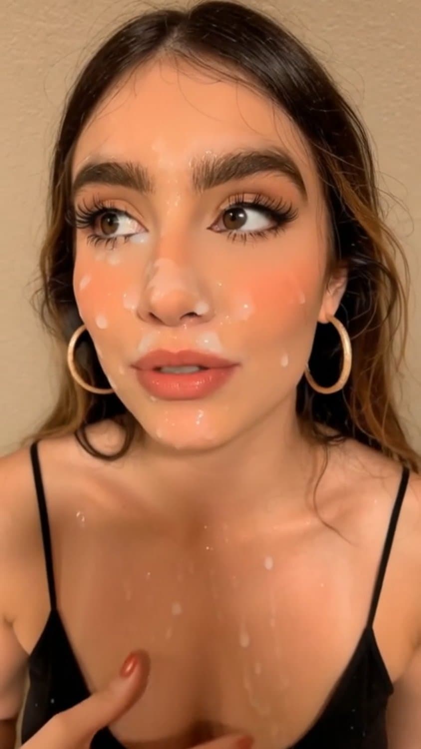 Paola Silerio Blowjob Bukake and cumshot (paola_silerio) Mexican Influencer TikToker NSFW Latina ?
