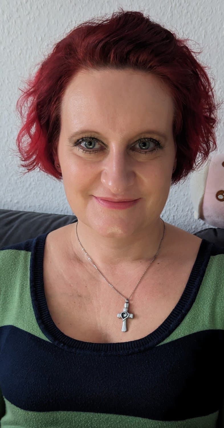 Slut of the week - hot small tits German whore.