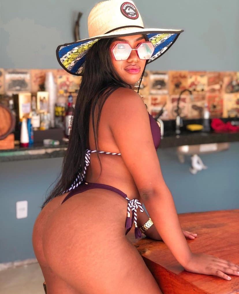 Morena cavala do jogo do tigrinho