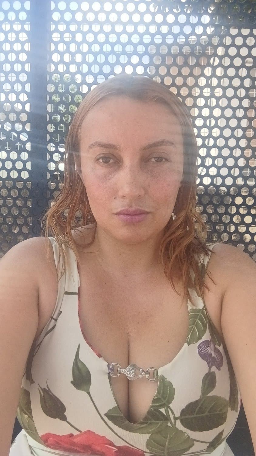 Click to view full size Alguém tem algo dessa gostosa? Keymel Abriu um privacy recentemente, peituda safada de campinas