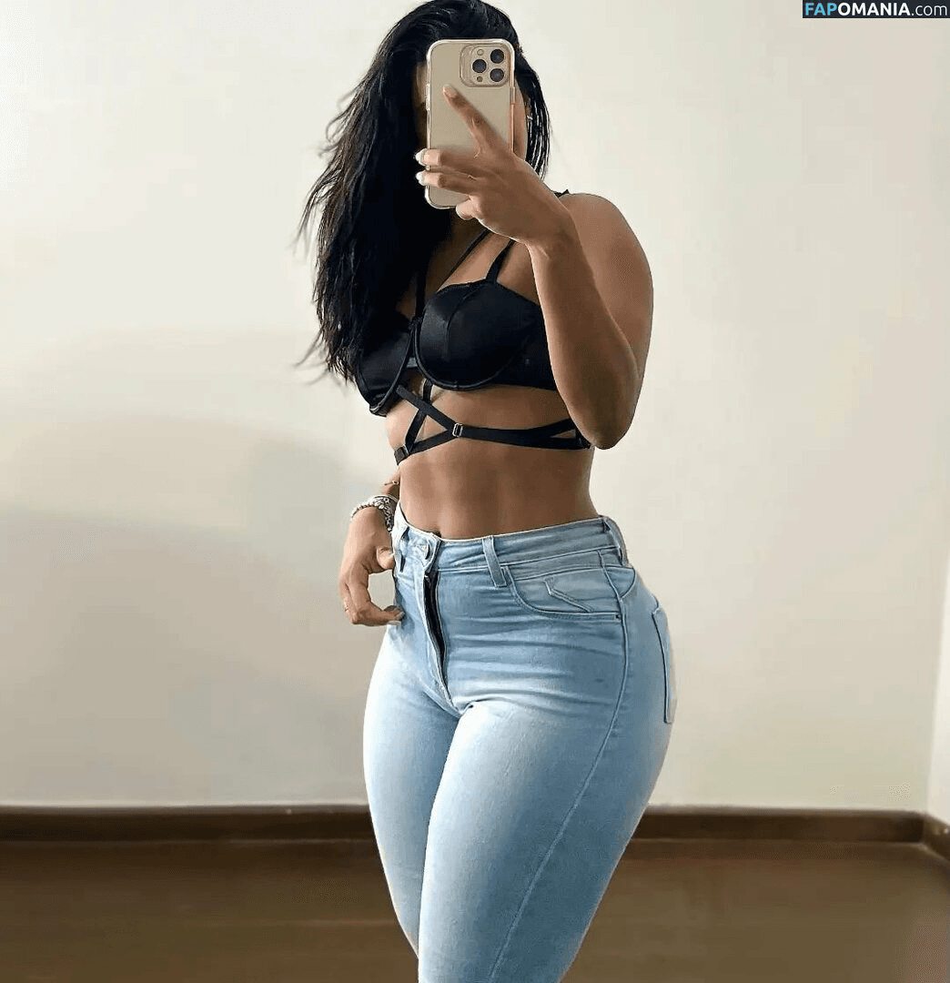 Tight Jeans Milf Random