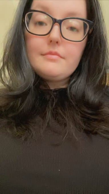 Kittenblushes on snapchat wants to be a permanent webslut. She wants to be shared and scared