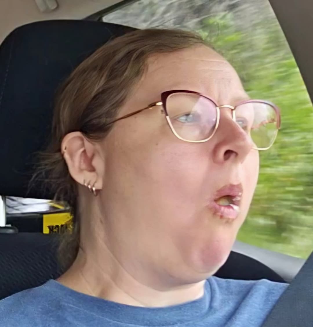 Click to view full size Fat Pig Amber Stuffing her fat face