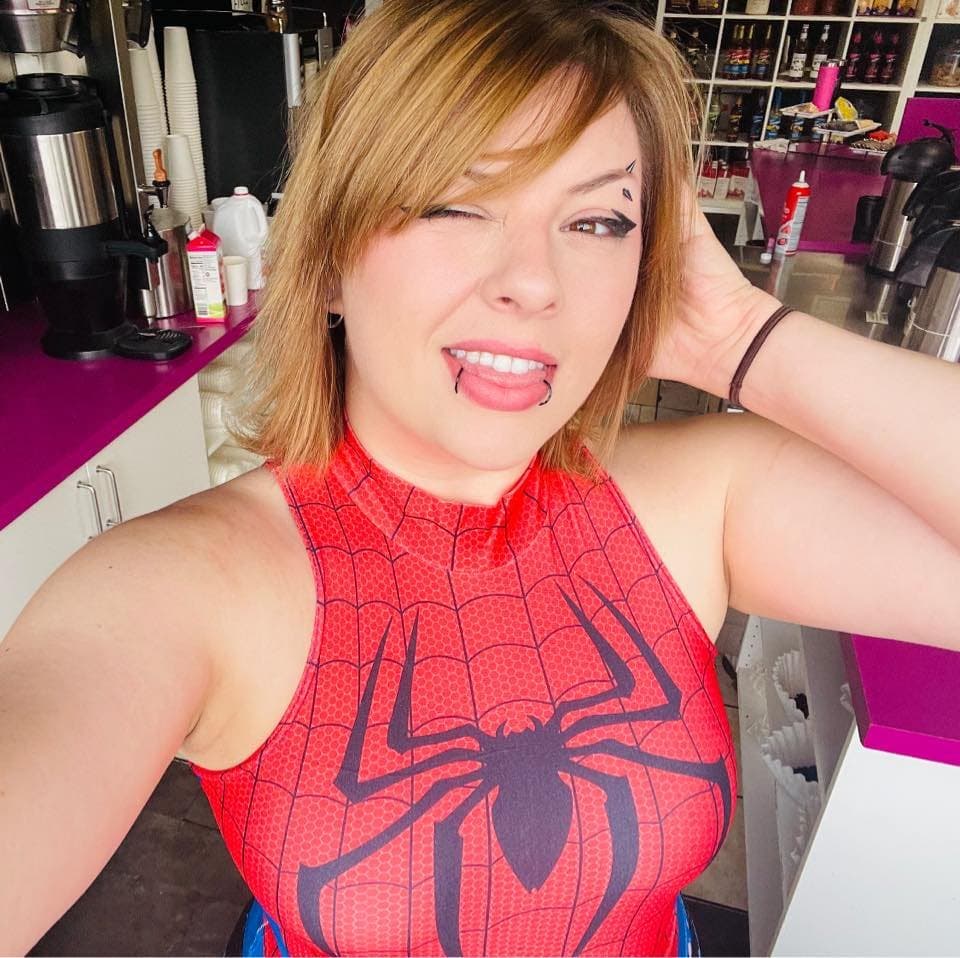 J3NNY The Slutty Bikini Barista